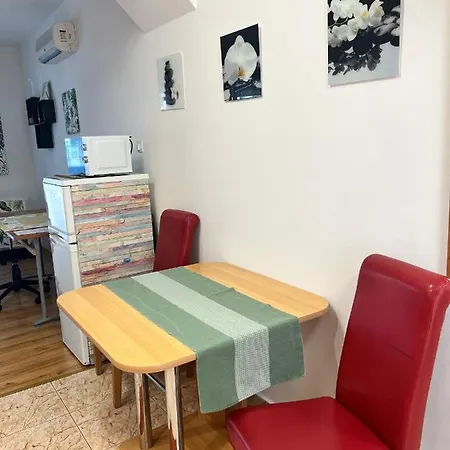 Apartament Meszlenyi Apartman I Pécs